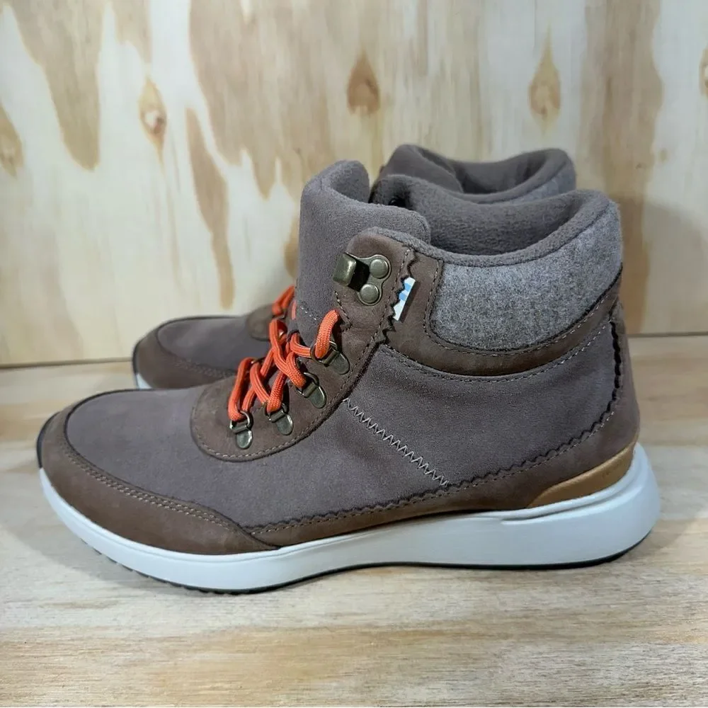 Toms Cascada Sneaker Boots Women’s Size 9.5 New with Tags